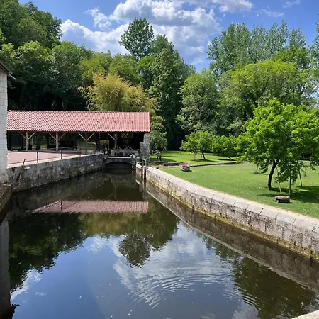 Le Moulin De Lombraud Puyjoubert