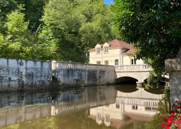 Le Moulin De Lombraud